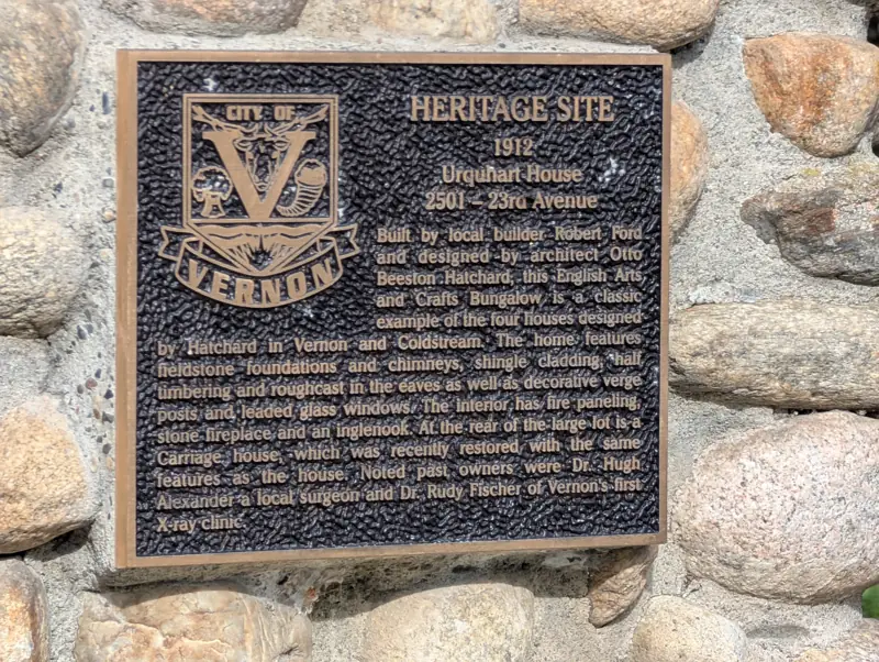 City of Vernon Heritage Site plaque: Urquhart House, 2501 23rd Avenue